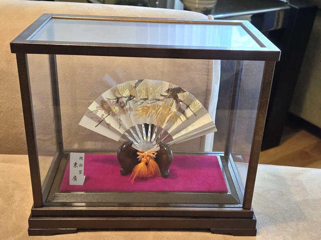 OKIMONO Sterling silver Fan /Glass case