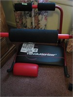 AB Revolutionizer workout machine