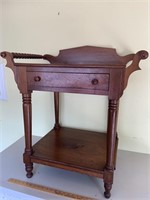 Walnut wash stand with spindle arms