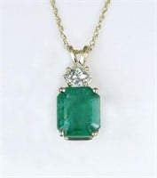 Alluring Emerald and Diamond Pendant