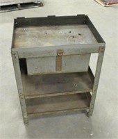 Metal Work Bench on Casters, Approx 24"x18"x32"