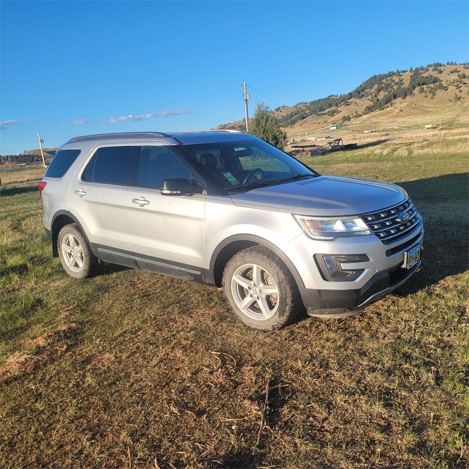 2016 Ford Explorer Upgraded XLT