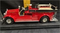 Diecast 1926 Seagrave fire truck bank ERTL