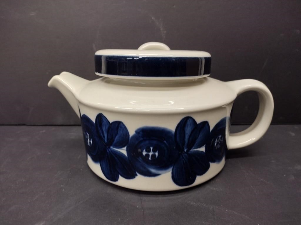 Arabia Finland Blue/White Ceramic Tea Pot