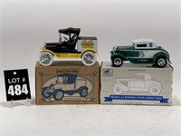 1/25 ERTL COLLECTIBLES 1918 Ford Runabout and