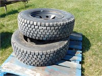 PAIR OF MICHELIN 265/70R  19.5 TIRES AND RIMS