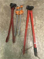 2-chain link hand tools & 2 bar clamps