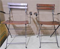 Pair of Folding Chairs Wood Contemporary