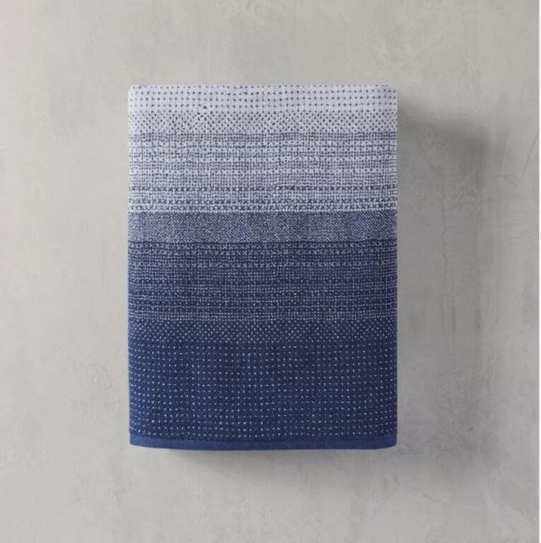 $36 BETTER HOMES & GARDENS BATH TOWEL (SIZE LARGE)