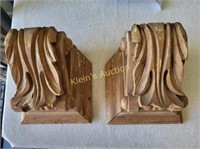 architectural wooden corbels, lot of 2