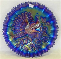 Carnival Glass Peacocks PCE bowl w/ribbed back