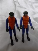 2 star wars charachters 70s