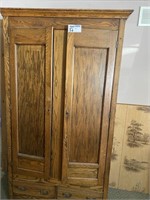 Oak Wardrobe w/2 drawers at bottom