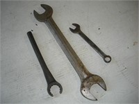 Snap-on and Blue Point Wrenches