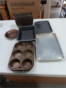 Baking pans, muffin and bread
