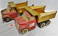 Lot of 2 Ertl International Loadstar Dump Trucks