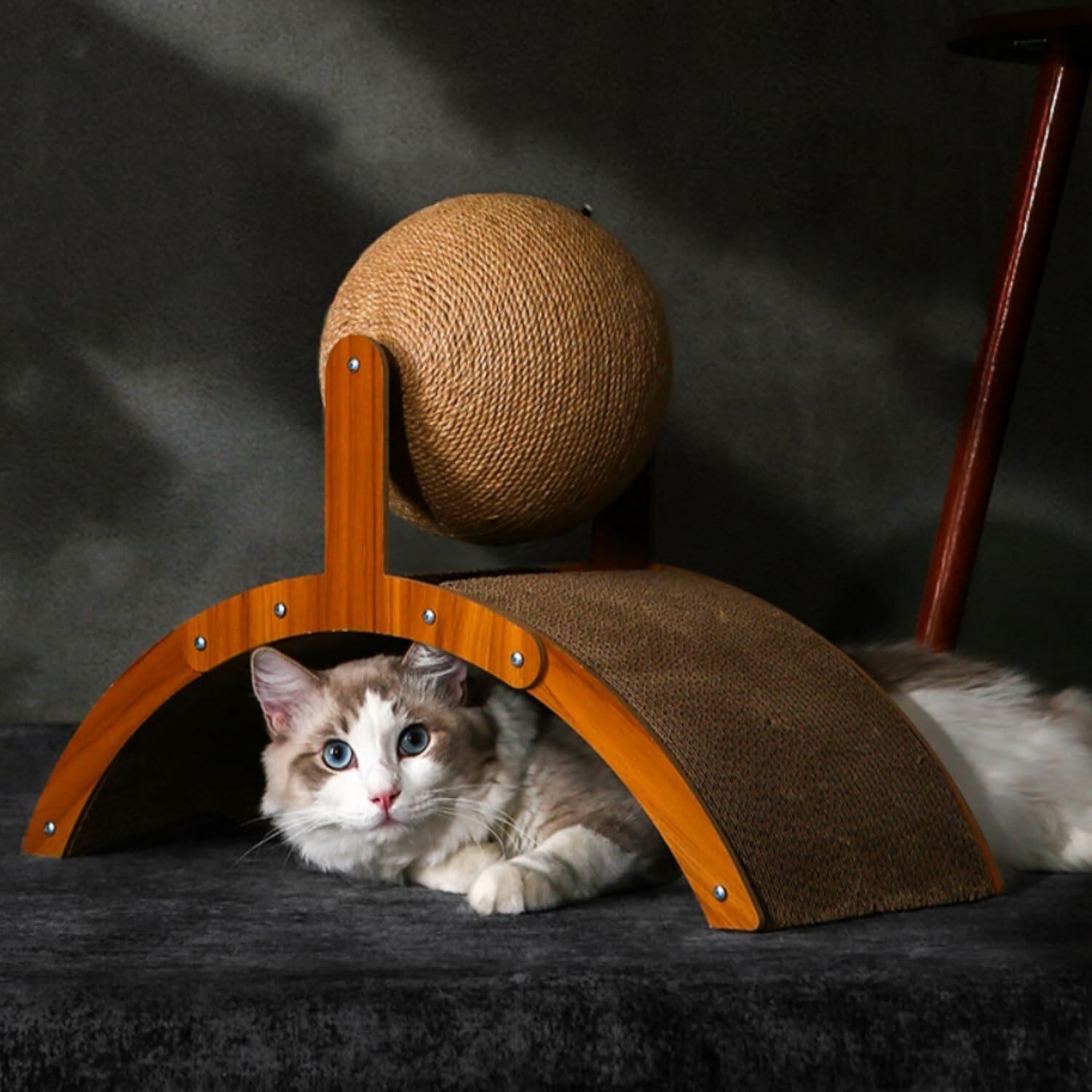 21.6'" Sisal Cat Scratching Board with Ball