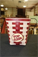 2011 Longaberger Popcorn Basket with Protector
