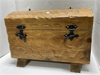 Table Top Rustic Chest, 18x10x12.5 "