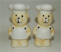 Anthropomorphic Teddy Bear Chefs