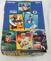 Fleer 1991 Item 534 Football Trading Cards Box