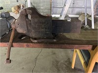 Bethlehem Steel Cast Iron Vise