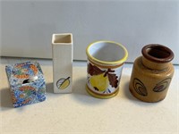 4- pieces of ceramic jug vase pot