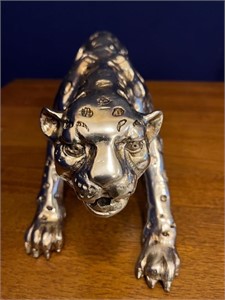 Sculptural Leopard (60 cm W)