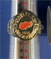 replica Detroit Red Wings Stanley cup ring in tube