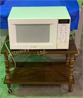 Samsung Microwave & Wooden Stand