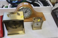 Mantle clock & 2 carriage clocks.