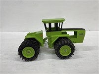Valley Pattern  Cougar Tractor