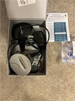 Siemens Hearing Aids w/ Charger & Manual