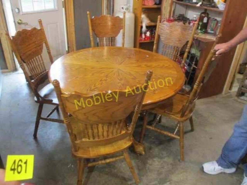 OAK TABLE W/6 CHAIRS&LEAF-PICKUP ONLY