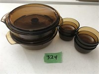 brown casserole dishes, w/side bowls