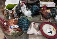 Assorted Rooster Kitchen Items