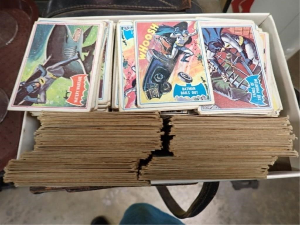 1970s BATMAN TRADING CARDS