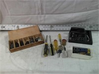 MISC. TOOLS, GASKET PAK, SCREWDRIVERS