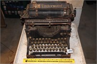 Vintage Underwood typewriter, No. 5; significant
