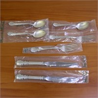 Lunt Modern Victorian 7 Piece Flatware Set in Ster