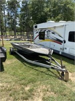 1386) 18' aluminum boat 6 1/2' wide on trailer