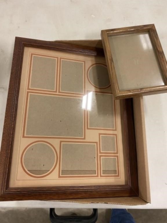 Empty picture frames