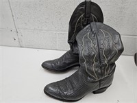 Cowboy Boots Size 9D