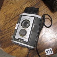 BROWNIE REFLEX CAMERA