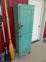 GREEN PAINTED WOODEN CABINET