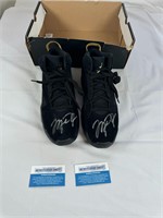 Michael Jordan Signed 10/10 Pair of Shoes With COA