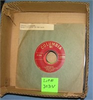 Mixed group of vintage 45 RPM records