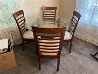 48" Round Glass Top Dining Room Table & 4 Chairs