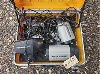 Neewer C-300 Light Set with Case