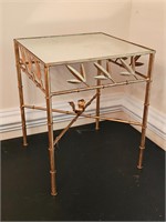 16" x 16" x 19" Tall Mirrored Table